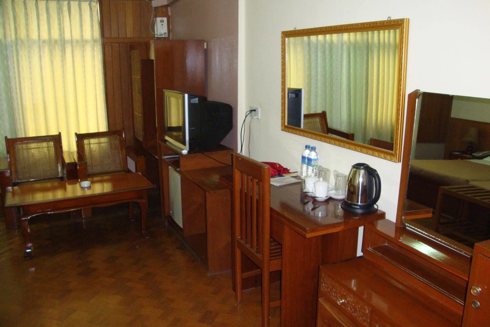 Nadi Myanmar Hotel Mandalay Eksteriør billede