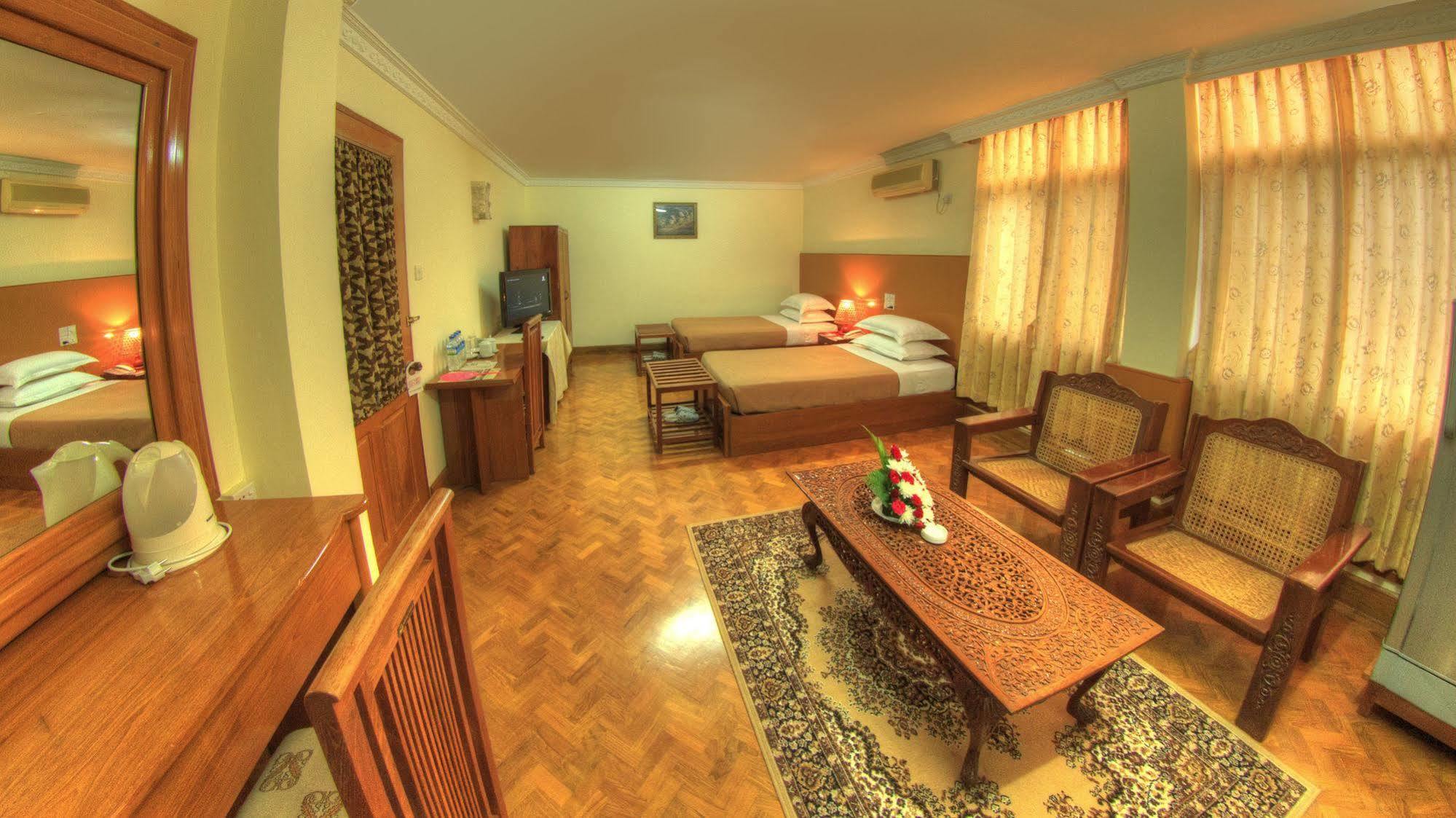 Nadi Myanmar Hotel Mandalay Eksteriør billede